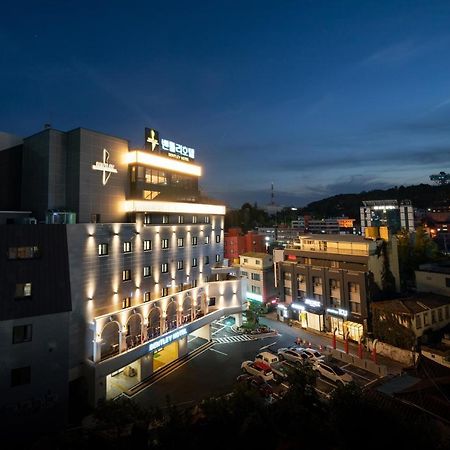 Bentley Tourist Hotel Gwangju Metropolitan City Exterior foto